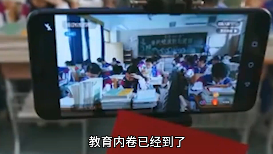 澳门二四六天天资料大全,官方通报孕妇被行李箱砸中致早产,决策资料解释落实_高清版V14.43